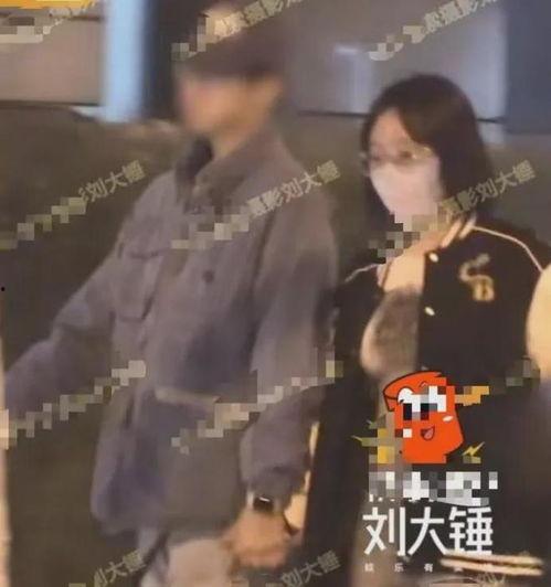 刘大锤最新爆料唱歌视频,现场燃情演绎引粉丝尖叫  第2张 刘大锤最新爆料唱歌视频,现场燃情演绎引粉丝尖叫  第2张